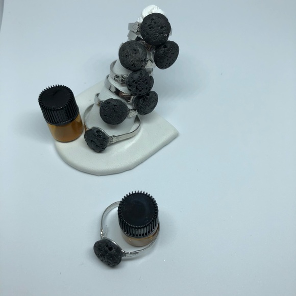 🔴BOGO FREE 100% Lava Diffuser Adjustable Ring - Picture 6 of 8